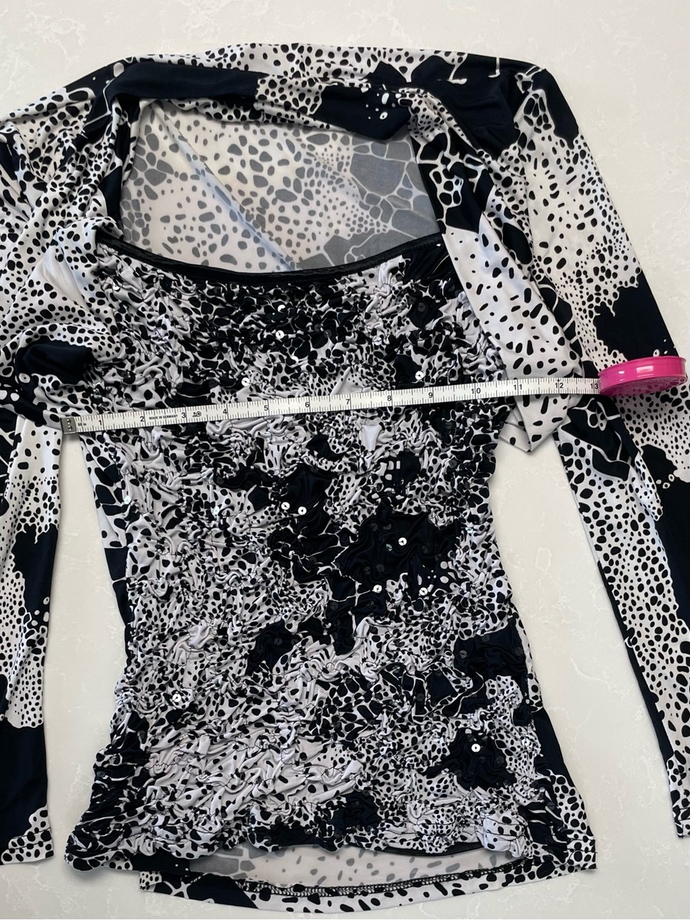 Y2k Boatneck Queen Anne Sequined Top - Picture 4 of 6